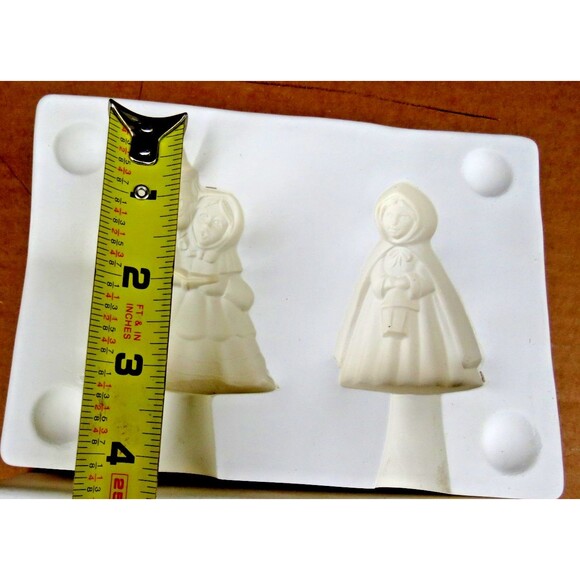 Provincial Vintage Carolers? Slip Mold P303 - Picture 3 of 7